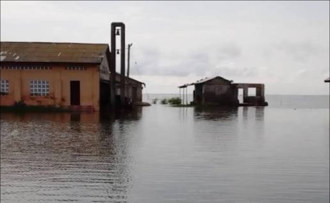 Flooding Worsens in Anyako as Residents Improvise Footbridges Amid Rising Waters