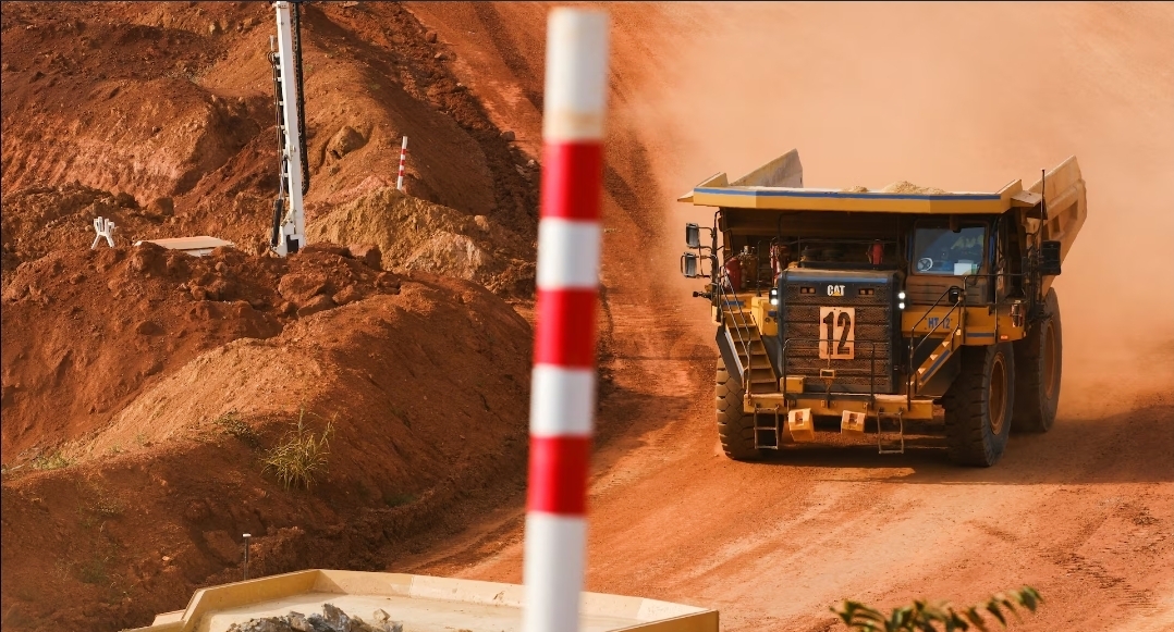 Ghana Secures Landmark Gold Deal with Large-Scale Miners