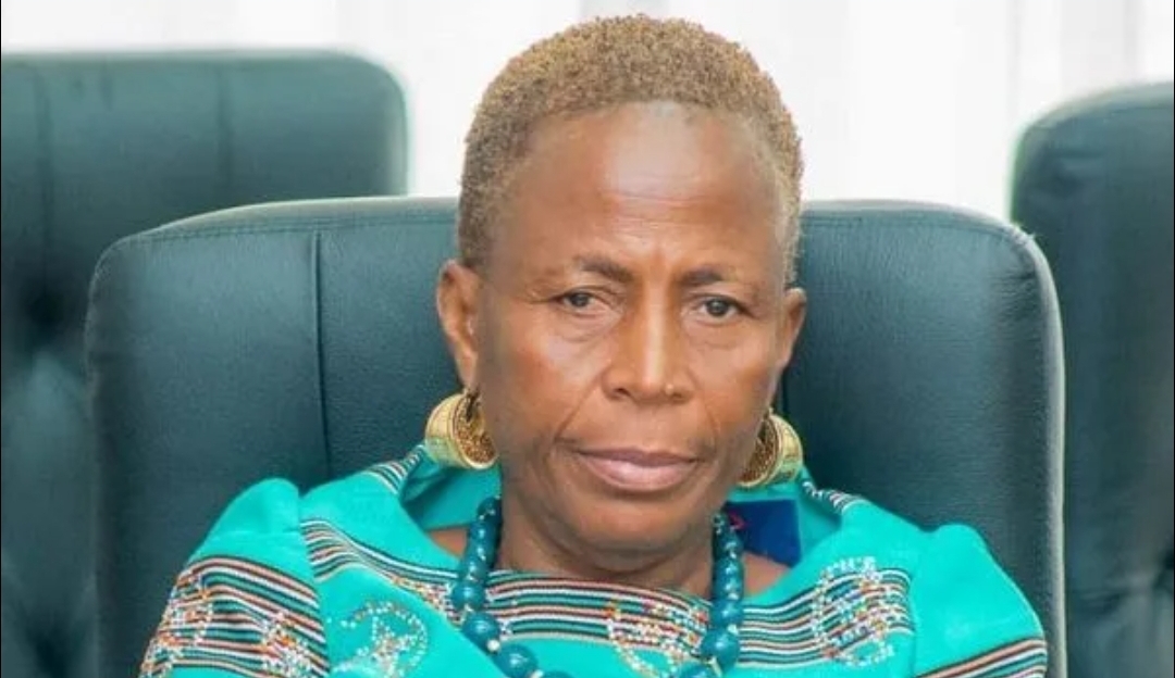 Heartbreaking Scenes from Ada Floods: A Child's Tears Move Hon Comfort Doyoe Kudjoe