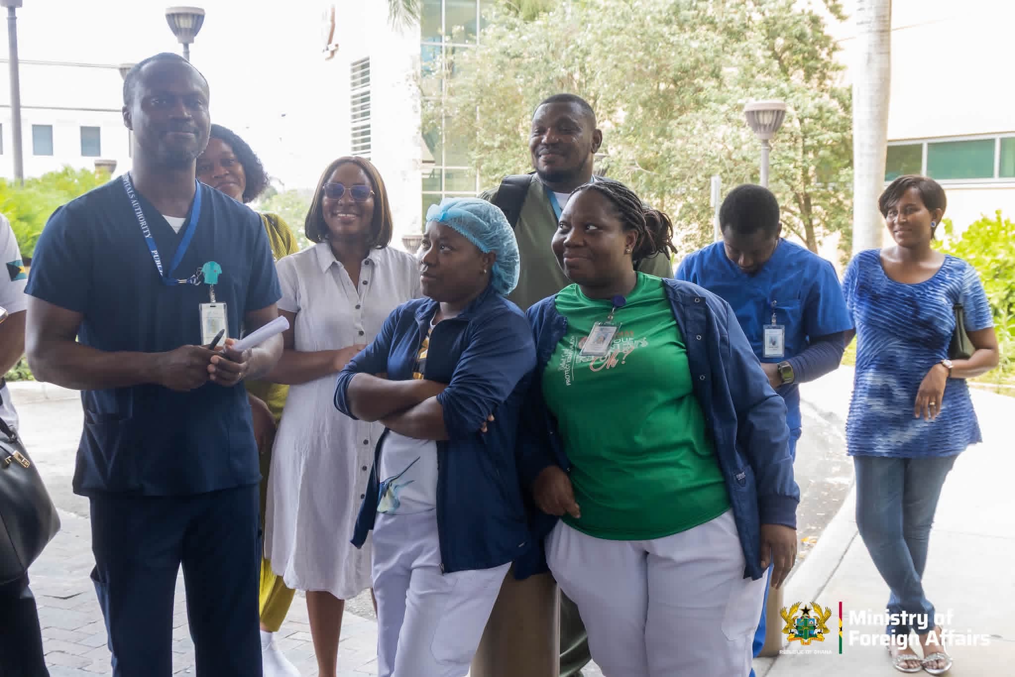 Ghana's Foreign Affairs Minister Checks on Nurses in Bahamas Hospital During Independence Visit