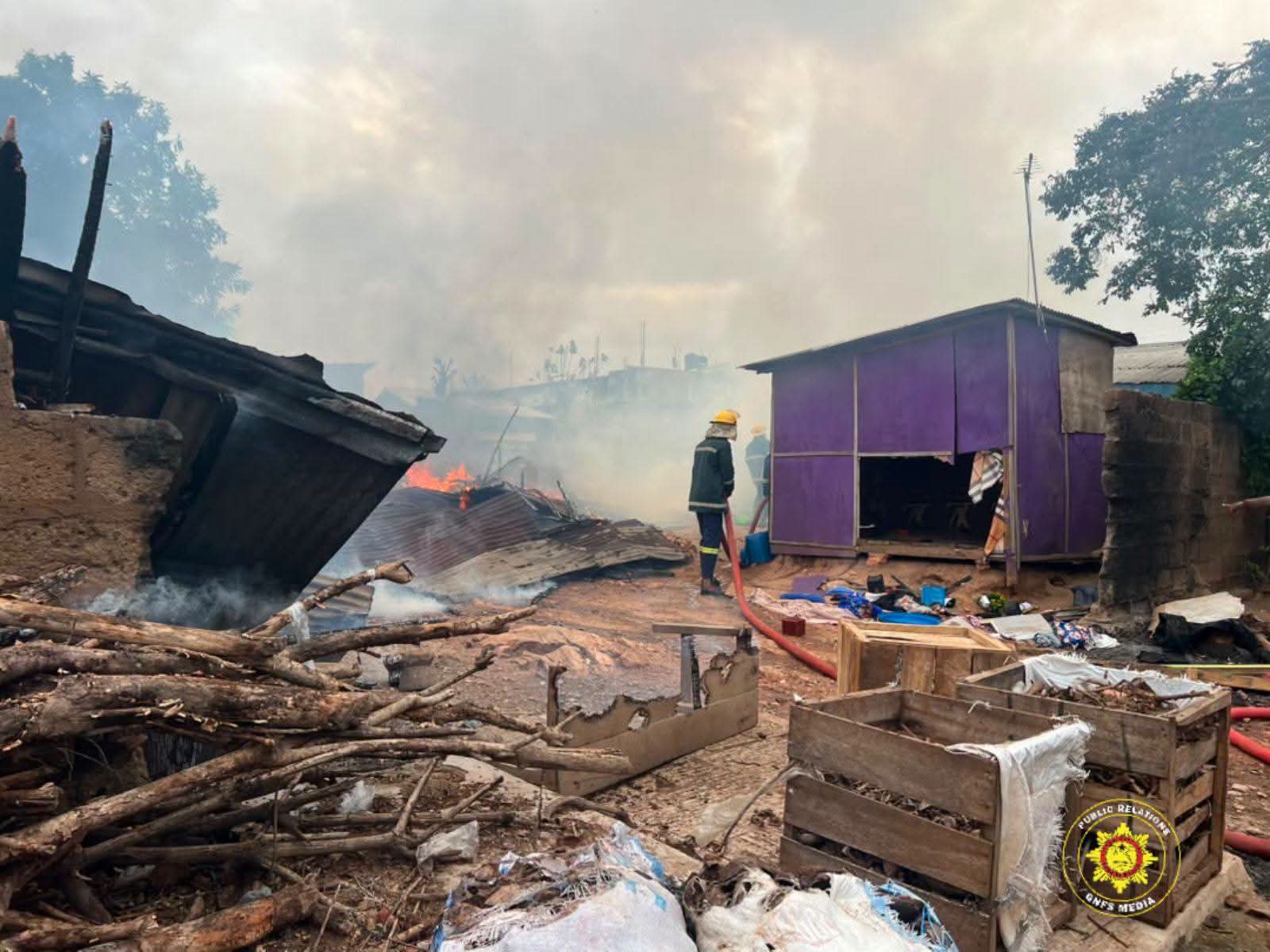 GNFS Crews Swiftly Contain Domestic Fire at Ofankor Near Roland Hotel