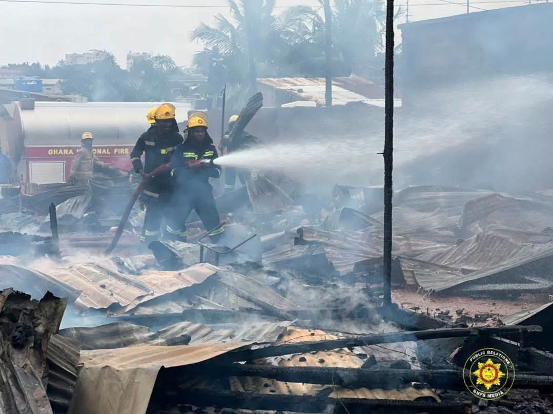 GNFS Crews Swiftly Contain Domestic Fire at Ofankor Near Roland Hotel