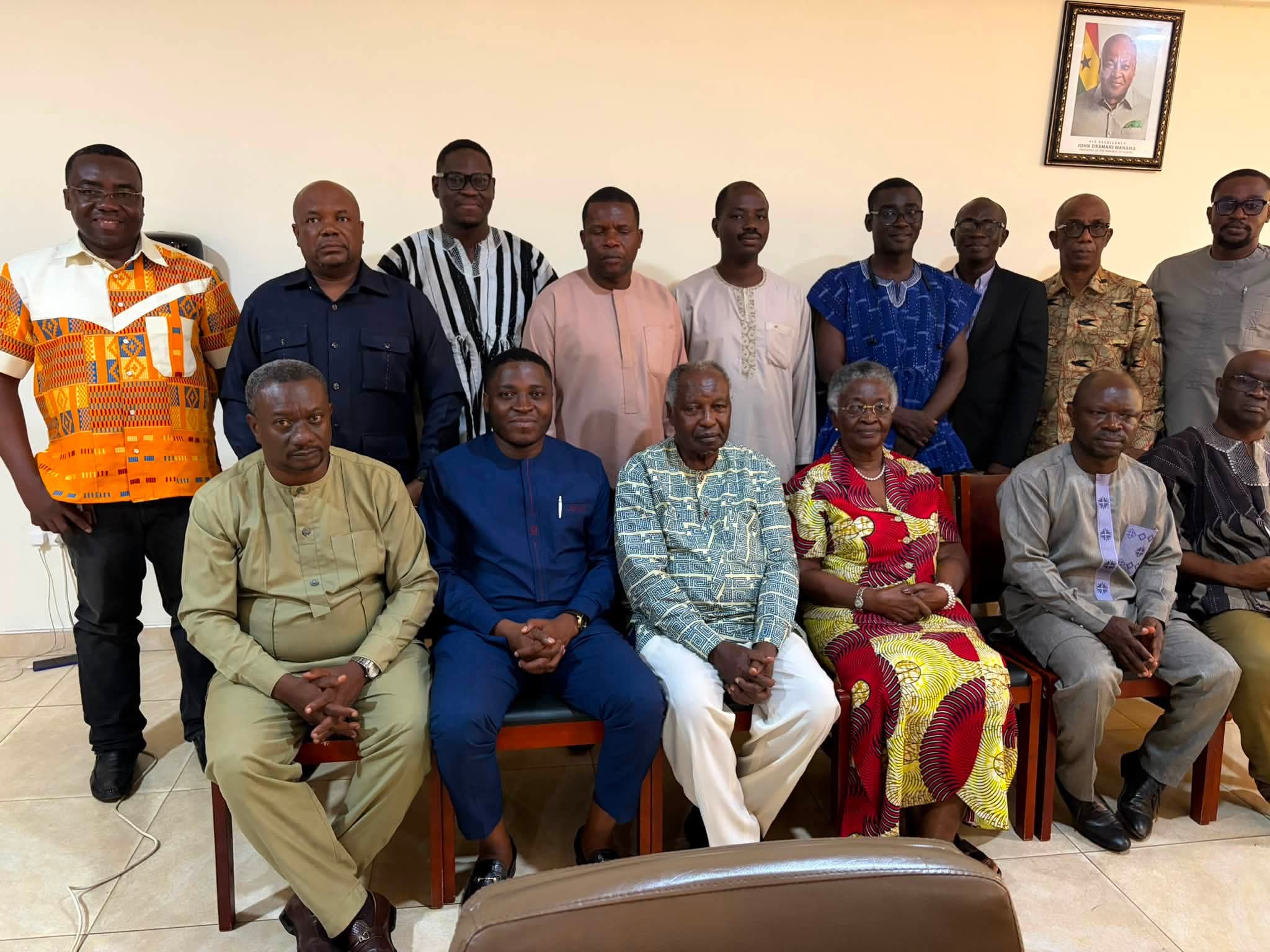 Hon. Eric Edem Agbana Attends Highly-Powered Meeting to Address Matters Concerning Education