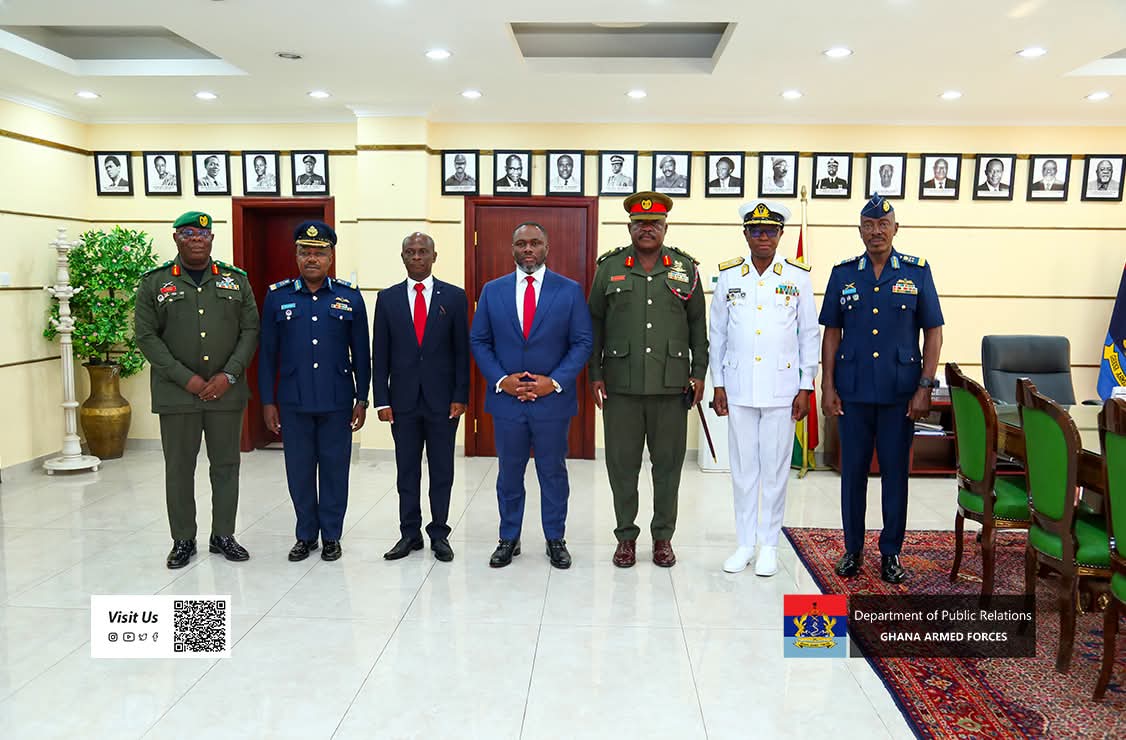 Newly Appointed Defence Minister Assumes Office, Receives Full Backing from Armed Forces