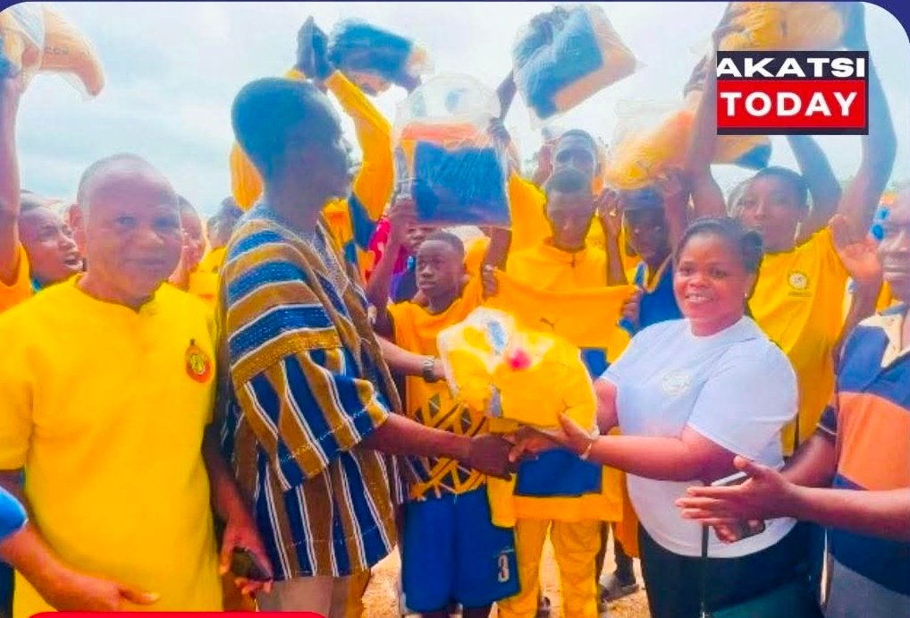 Businessman Tajudeen Adeleke Supports Akatsi South Athletes With Sports Equipments in Ongoing V/R Inter-District Competition