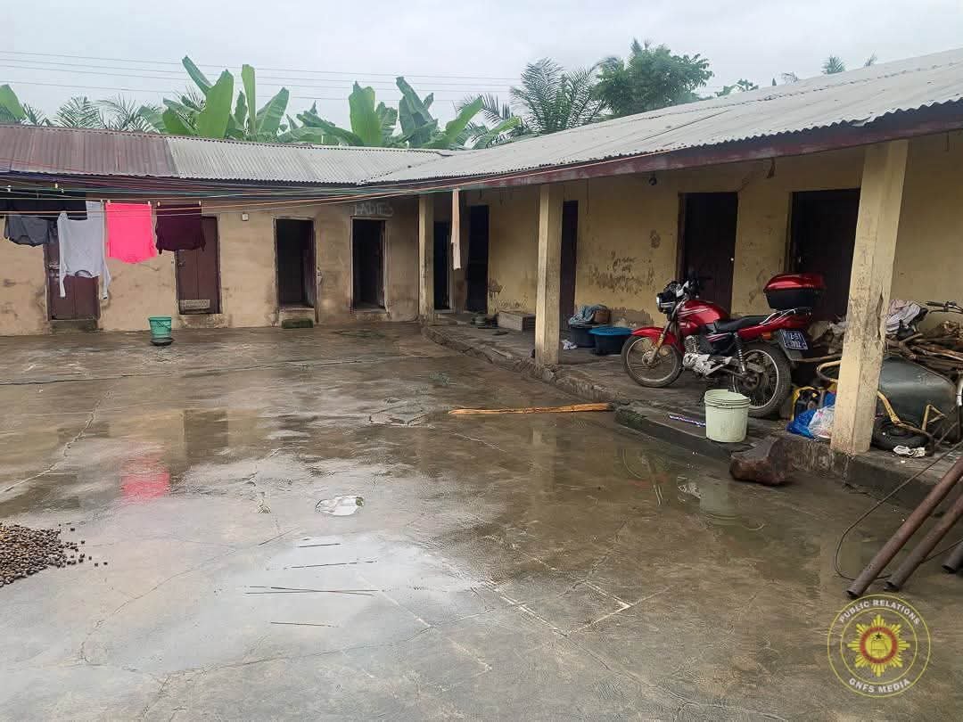 GNFS Crew Prevents Massive Disaster as Fire Hits Compound House in Asokore