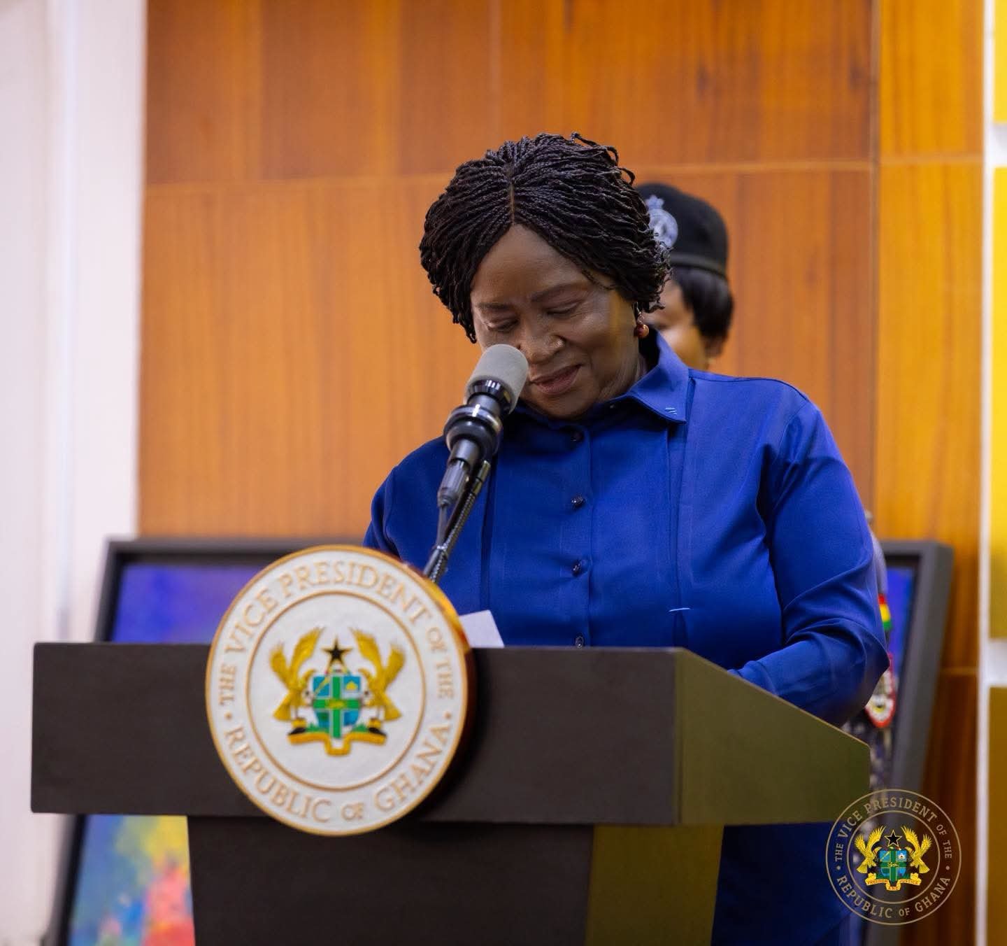 Ghana’s Democracy Cup Presented to Vice President Opoku-Agyemang at Jubilee House