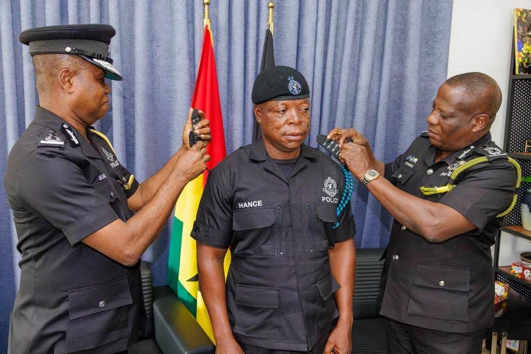 Heroic Reward : IGP Decorates Newly Promoted Police Officer Who Saved Lives in Aboso Fire