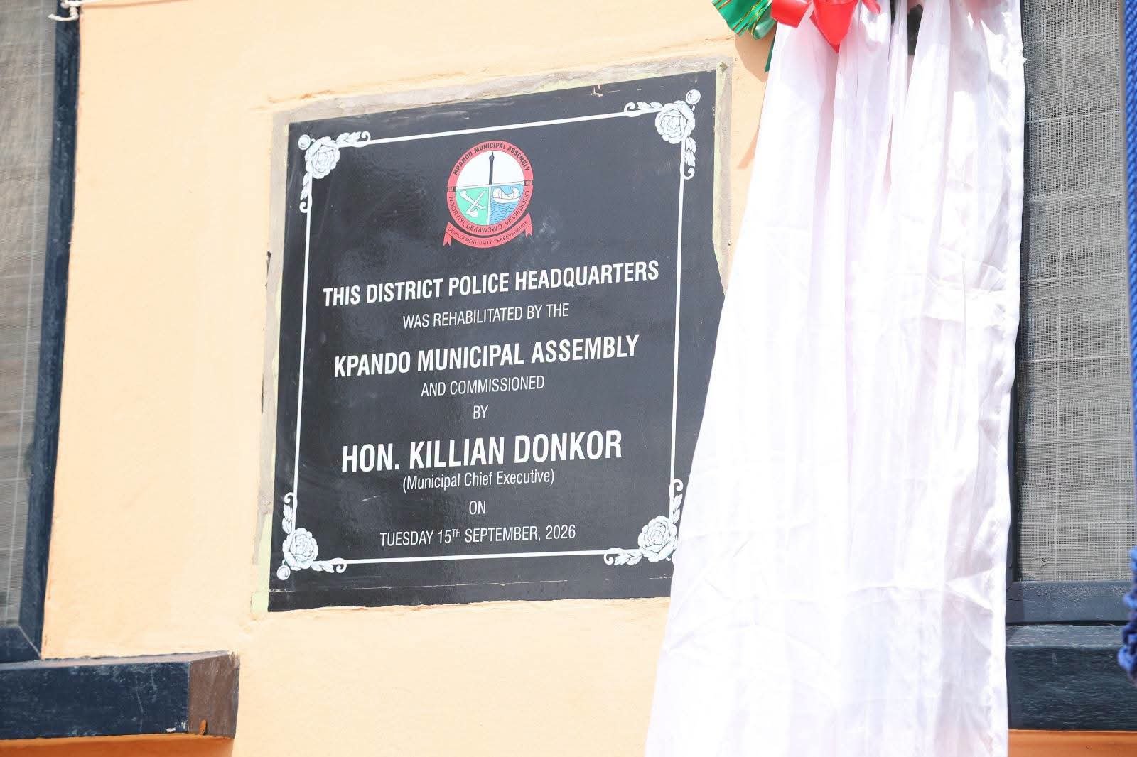 Kpando MCE Praised by Police for Renovating District Headquarters