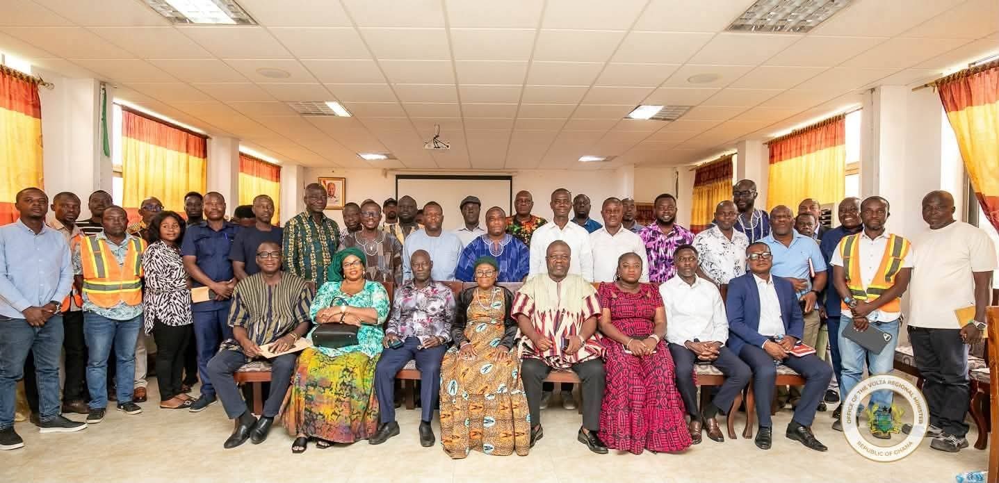 South Tongu DCE Hon. Victoria Dzeklo Joins Emergency Regional Stakeholder Meeting to Fast-Track 24-Hour Economy Market Projects