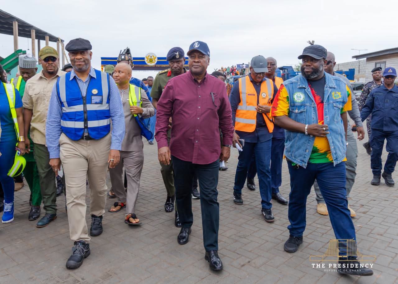 Government Begins Mass Evacuation of Agbogbloshie Waste Heaps to Adepa Landfill