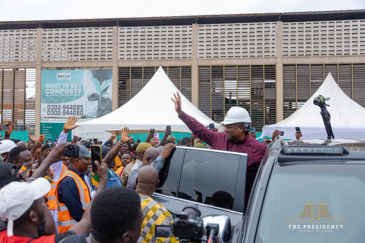 Government Begins Mass Evacuation of Agbogbloshie Waste Heaps to Adepa Landfill