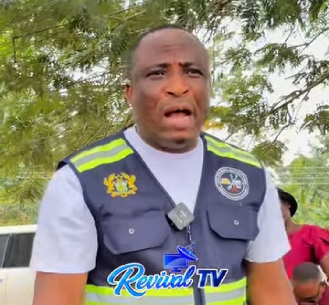 Akatsi South DCE Angry Over Poor 2026 BECE Performance: Warns Against Social Distractions