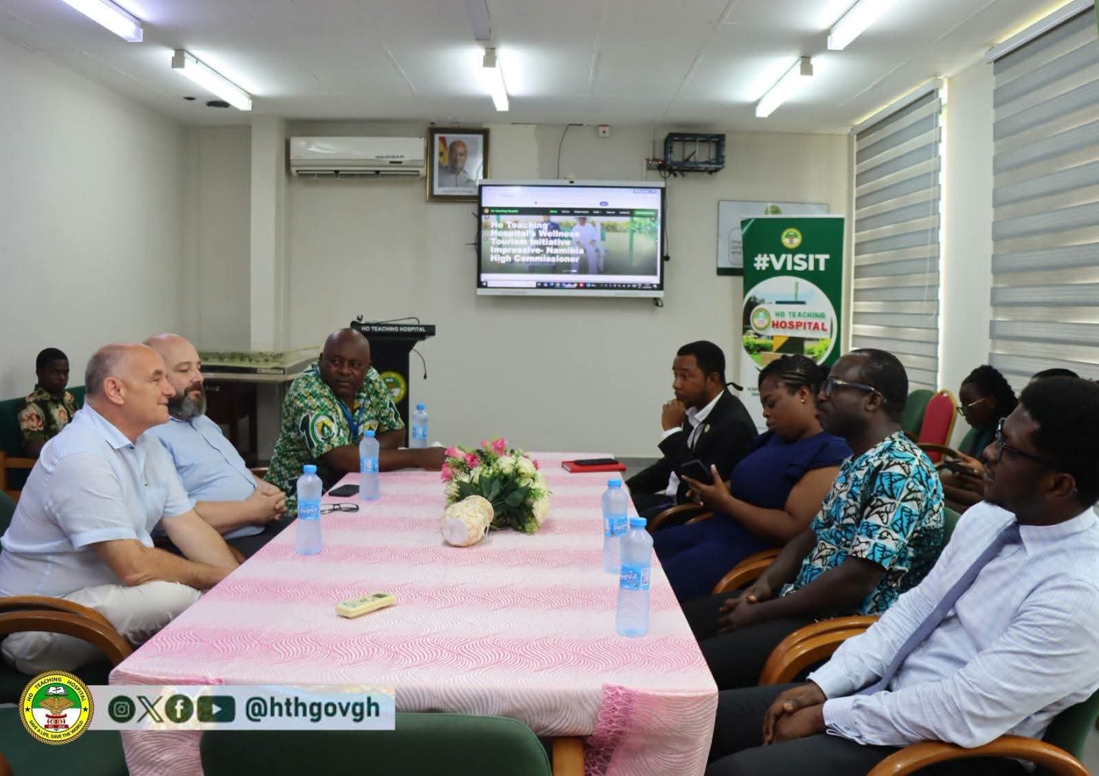 German University in Talks with Ho Teaching Hospital for Strategic Healthcare Collaboration