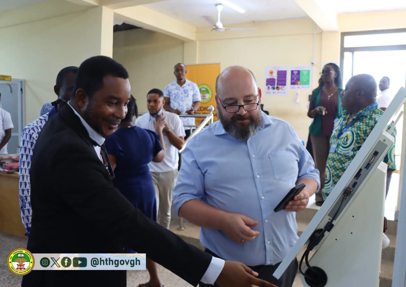 German University in Talks with Ho Teaching Hospital for Strategic Healthcare Collaboration