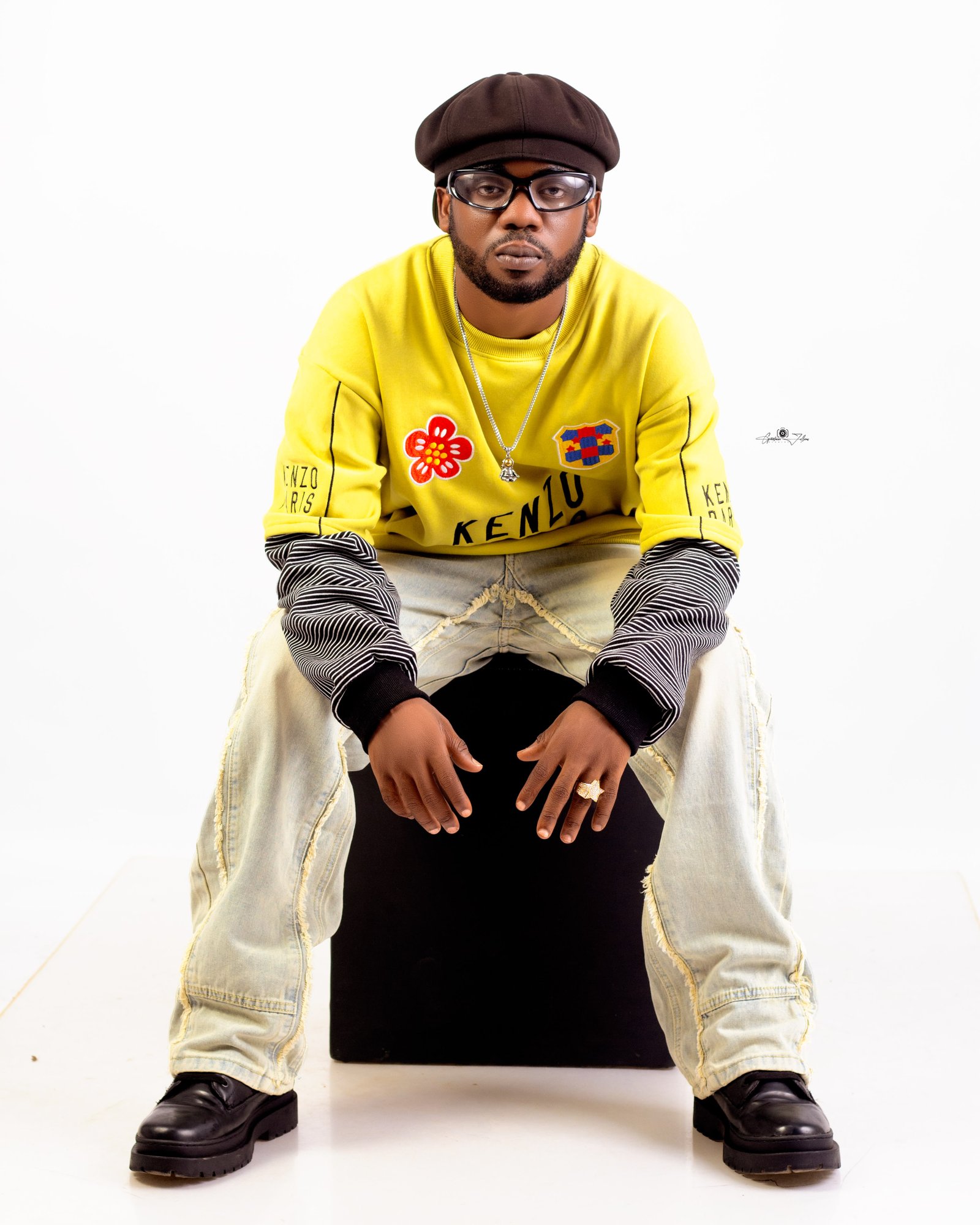 Itz Mr Roy drops Explosive New Afro-Dancehall Single "MONEY BADNESS"