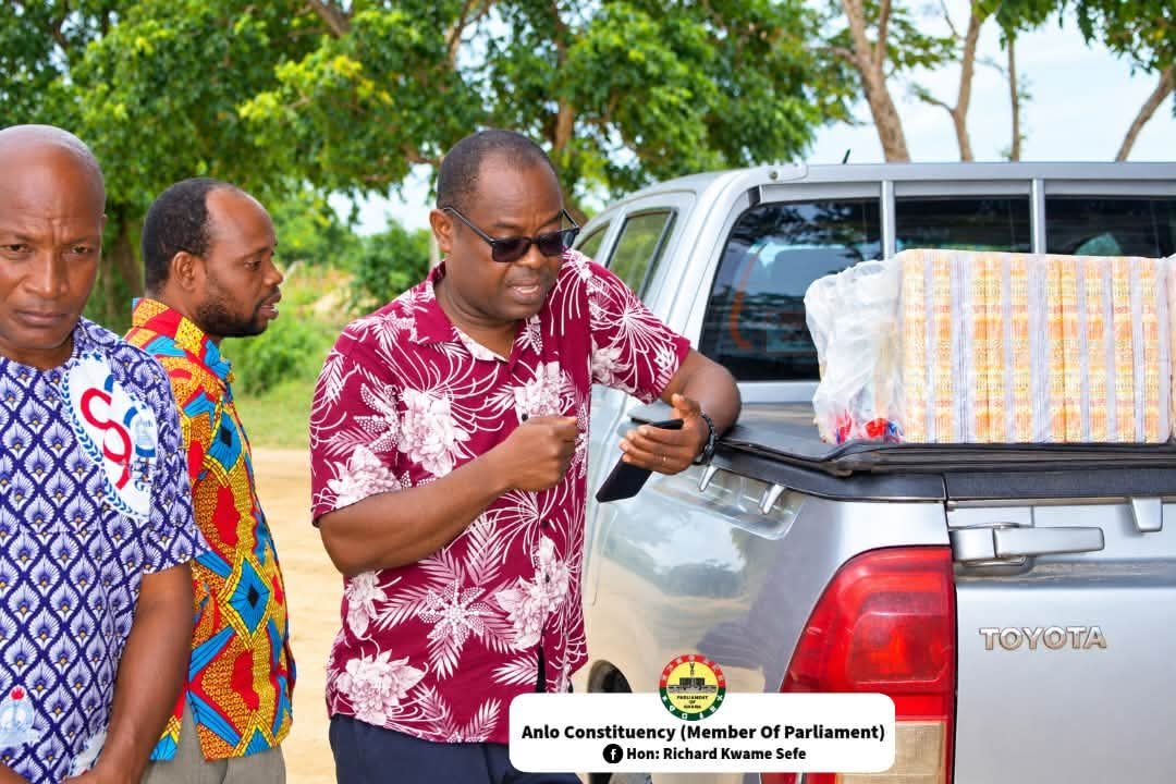 Hon. Richard Kwame Sefe Distributes Exercise Books to Support Pupils in Underserved Communities