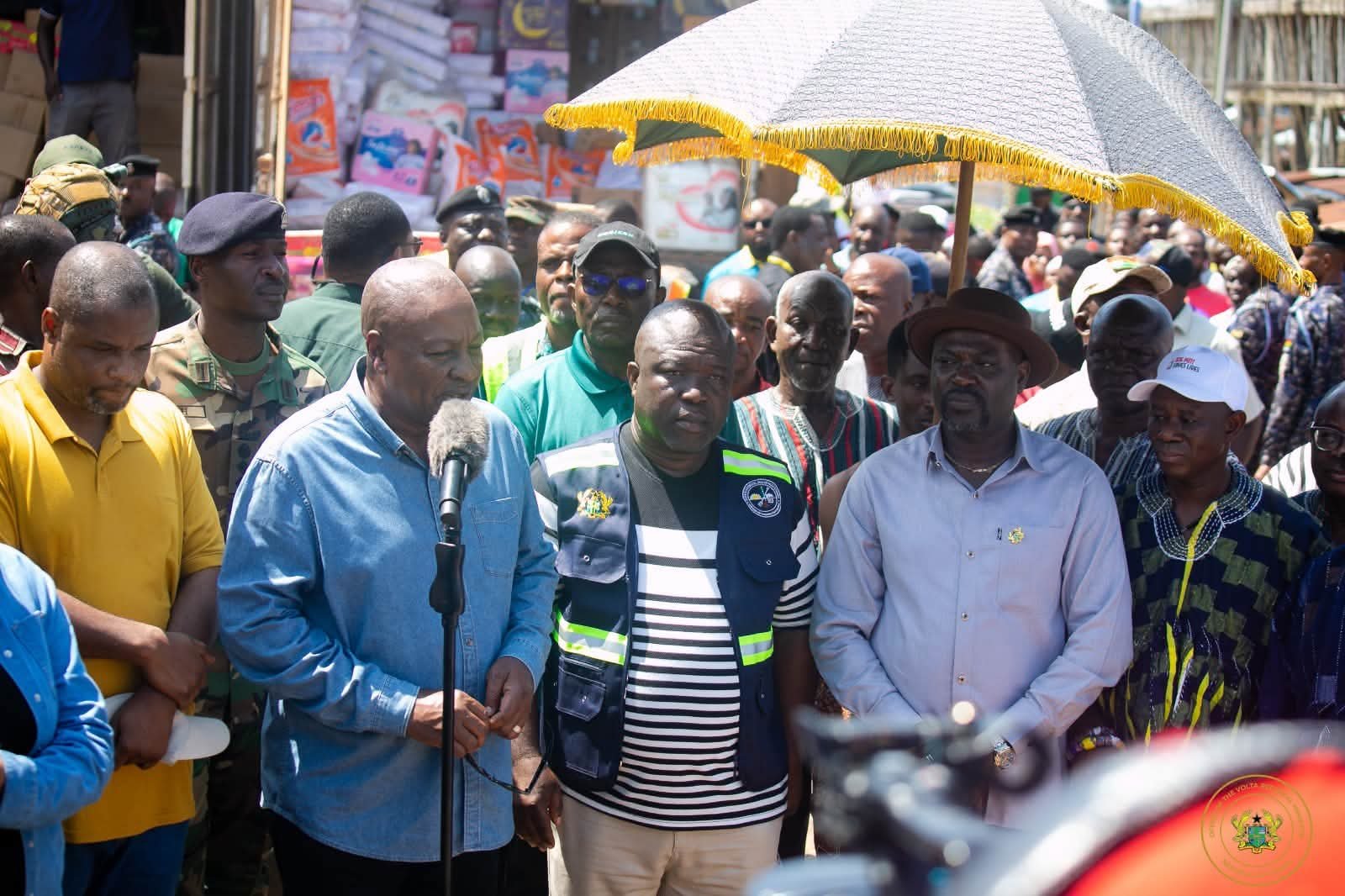 Mahama Visits Flood-Ravaged Hohoe: Donates Relief Items and Pledges Rebuilding Support