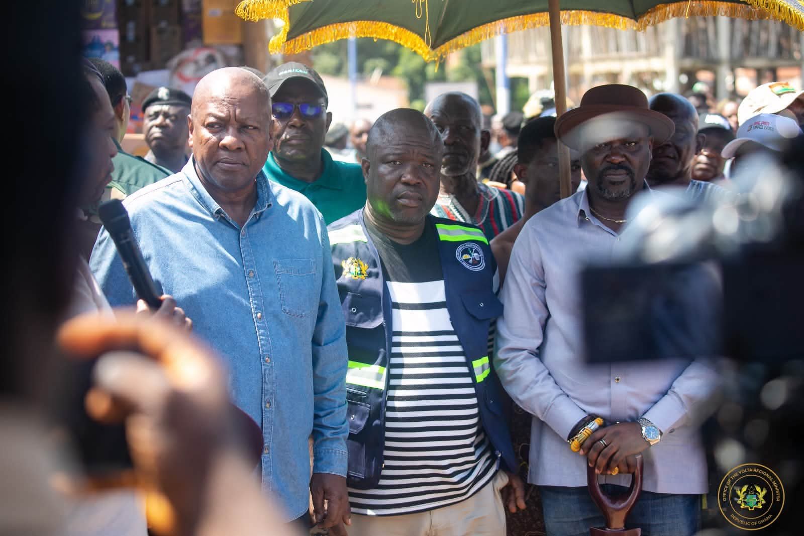 Mahama Visits Flood-Ravaged Hohoe: Donates Relief Items and Pledges Rebuilding Support