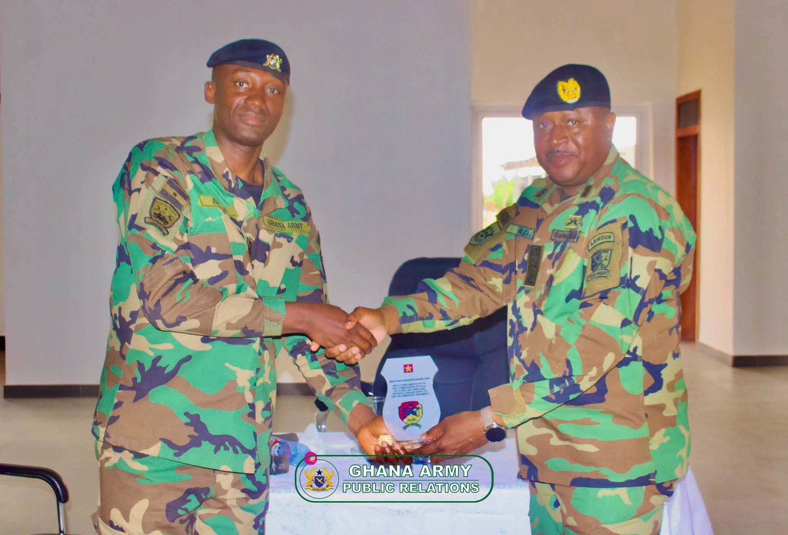 Commander 15 Armoured Brigade Embarks on Maiden Familiarisation Visit to 155 Armoured Regiment