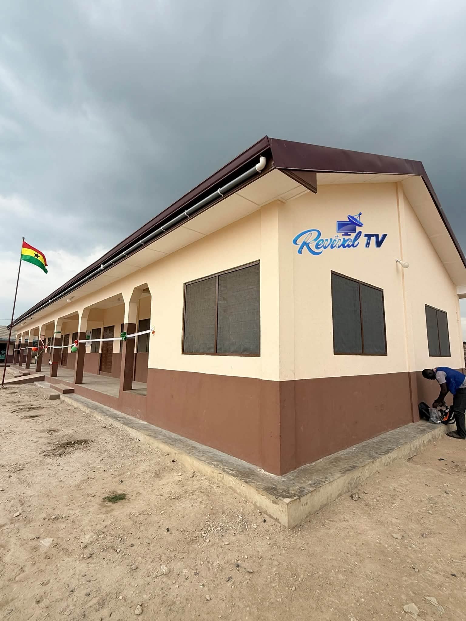 Ketu South MP Commissions Modern Six-Unit Classroom Block at Avoeme